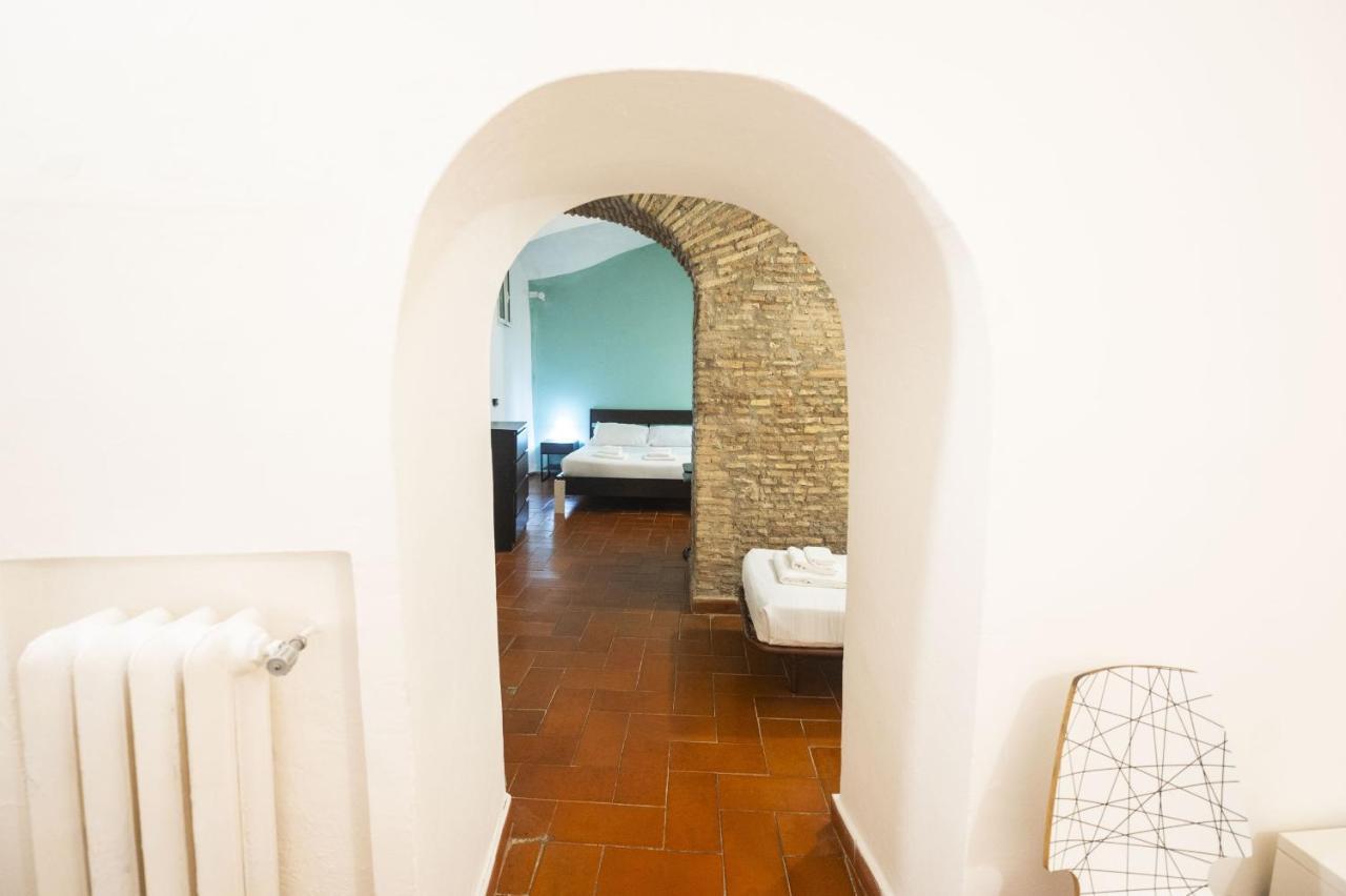 Campo De Fiori Grotto Apartment Roma Dış mekan fotoğraf