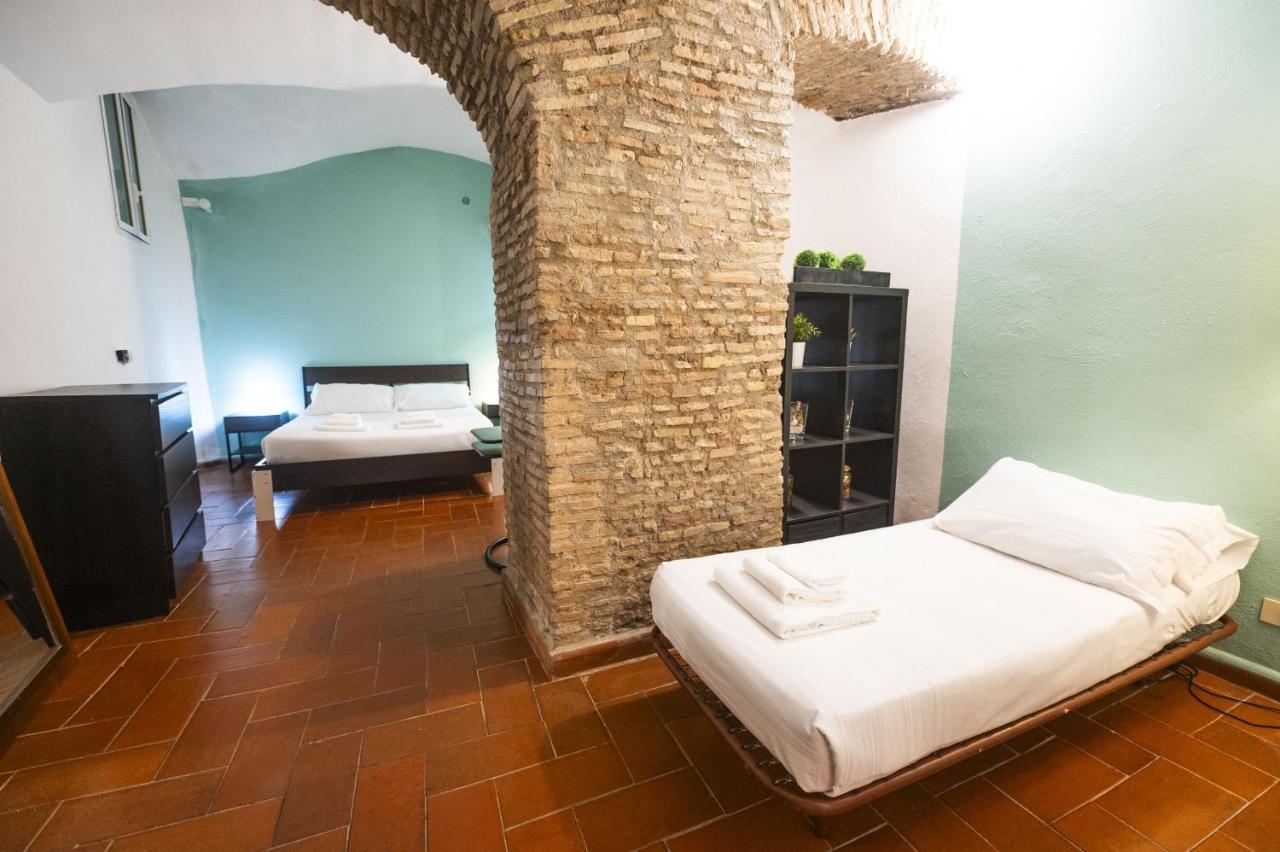 Campo De Fiori Grotto Apartment Roma Dış mekan fotoğraf